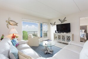 2 makuuhuonetta, silitysrauta/-lauta, ilmainen Wi-Fi, vuodevaatteet