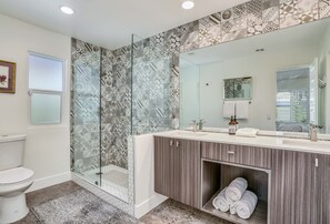 Combined shower/tub, hair dryer