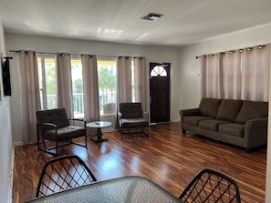 Traditional Apartment | Living area