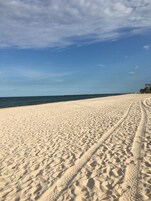 Una playa cerca