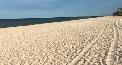 Dee Jay Beach Resort