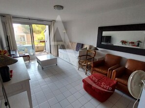 TV - QUARTIER DES PLAGES, SPACIEUX T2 AVEC PKG (Sète)