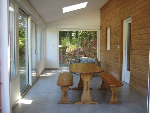 ----Chalet en bois bio sans vis-à-vis 2500 m2 de terrain 6 kms de la mer