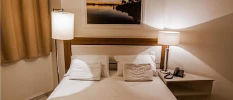 1 bedroom, desk, blackout curtains, free WiFi