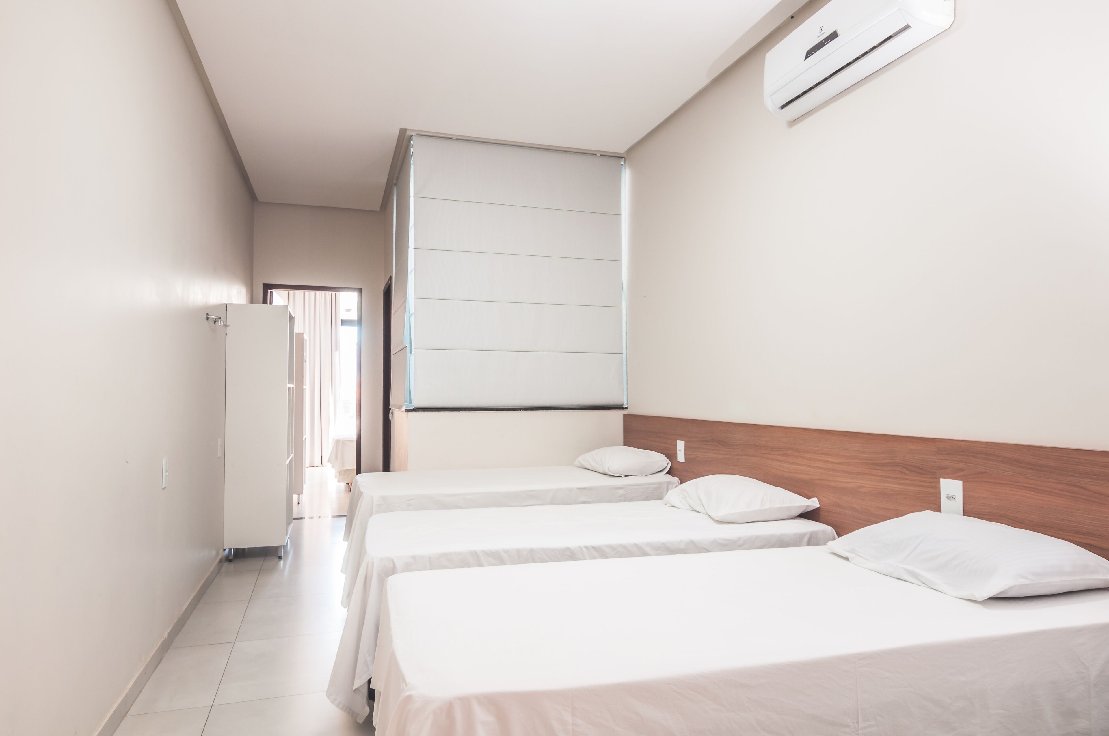 ファミリー ルーム | ミニバ ー、遮光カーテン、アイロン / アイロン台、WiFi (無料)