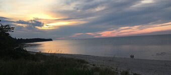 Cozy "old school" danish cottage 900 m from beautiful sandy beach