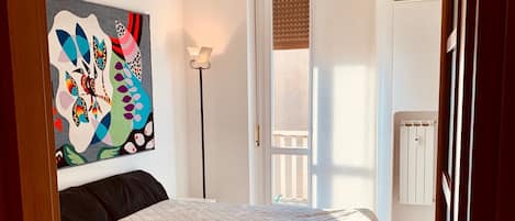 1 室のベッドルーム、アイロン / アイロン台、WiFi、ベッドシーツ