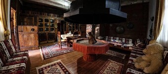 Cicekoglu Laz Evi Pansiyon