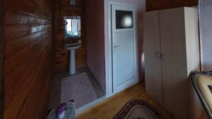 Family Villa | Bathroom