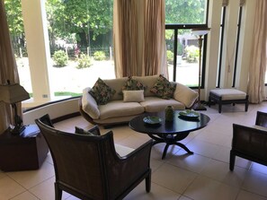 Deluxe House, 3 Bedrooms, Pool Access (In a Gated Community) | Living area | Flat-screen TV - Casa 104 Hermosa Palms (Jacó)