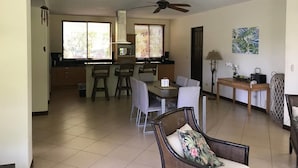 Deluxe House, 3 Bedrooms, Pool Access (In a Gated Community) | Private kitchen | Coffee/tea maker, fridge, microwave, stovetop - Casa 104 Hermosa Palms (Jacó)