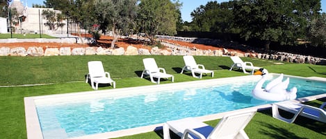 Piscine extérieure, piscine chauffée