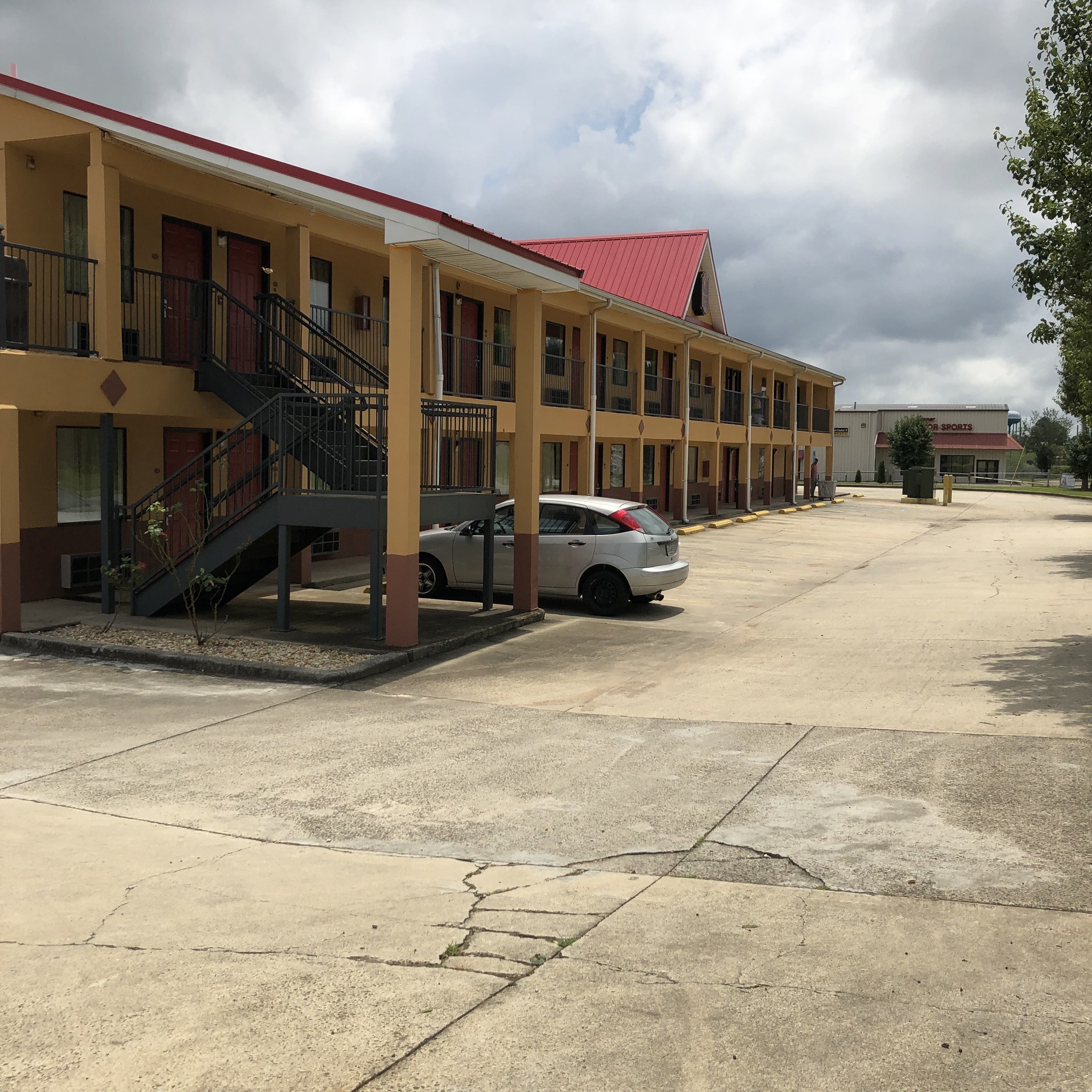 Clairmont inn — photo 13