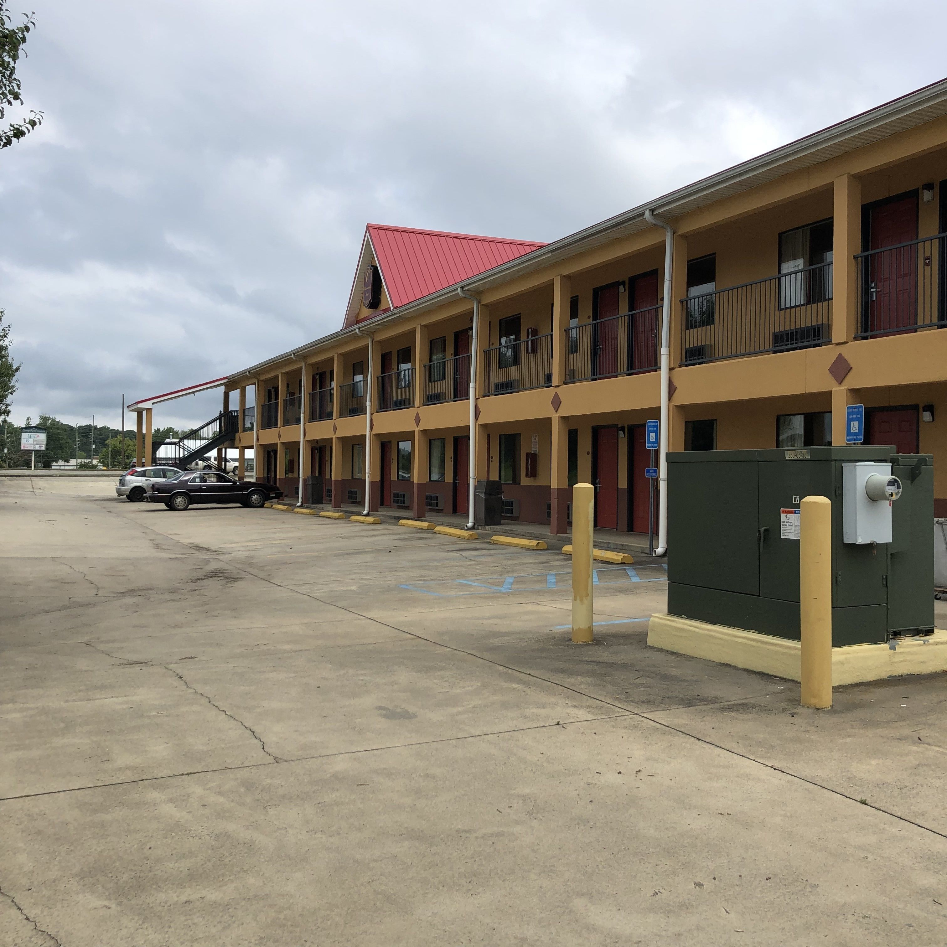 Clairmont inn — photo 11