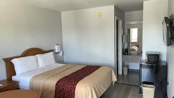 Chambre Simple Deluxe, 1 très grand lit, accessible aux personnes à mobilité réduite | Équipements de la chambre