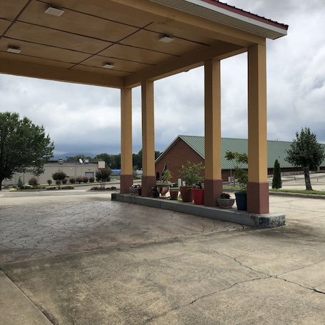 Fachada de la propiedad