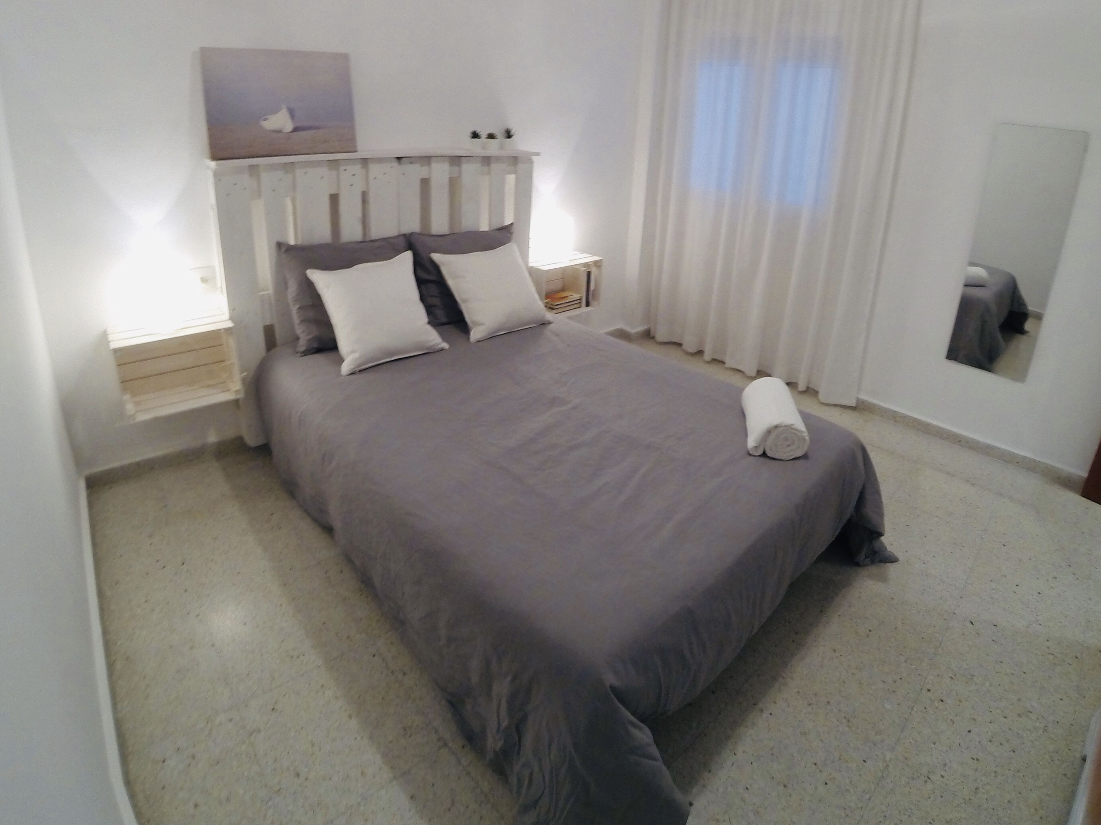 3 dormitorios, tabla de planchar con plancha, wifi y ropa de cama