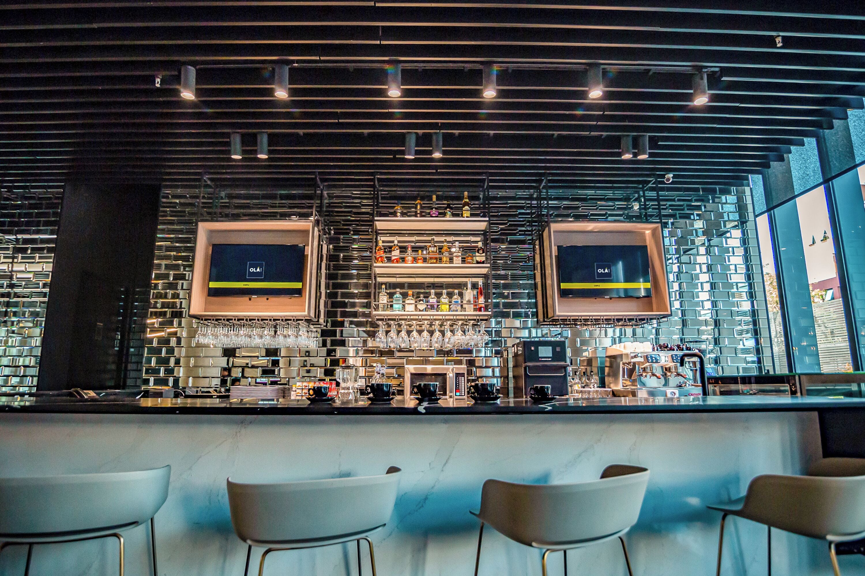 pool views, serves lunch, dinner and happy hour