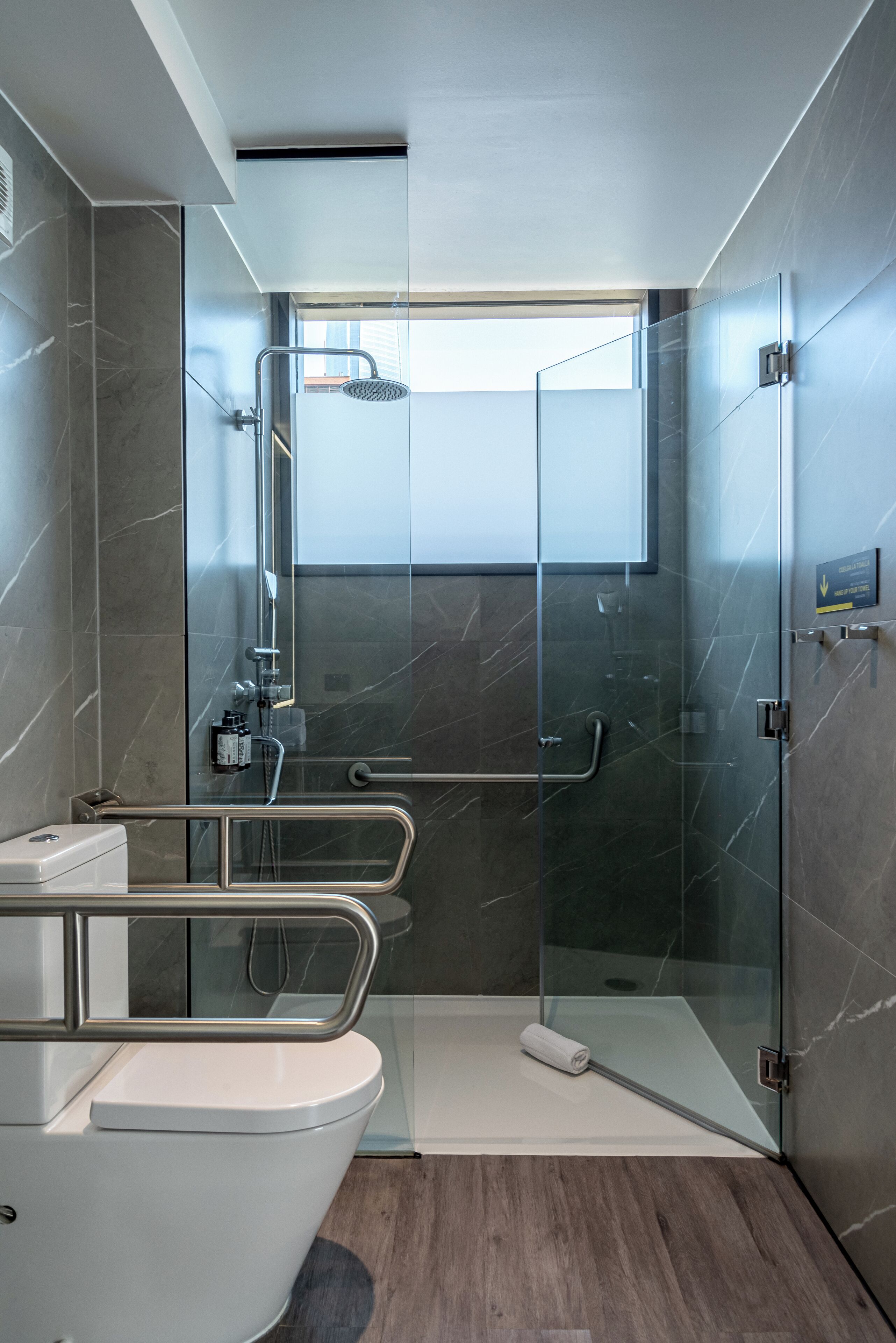 junior suite, 1 queen bed, accessible (mobility & hearing/roll-in shower) | bathroom | shower, rainfall showerhead, free toiletries, hair dryer