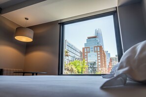 City view - Ola Santiago Providencia, Tapestry Collection by Hilton (Santiago)