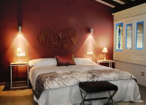 4 Schlafzimmer, Zimmersafe, Bügeleisen/Bügelbrett, Reisekinderbett