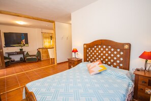 1 bedroom, iron/ironing board, free WiFi, bed sheets