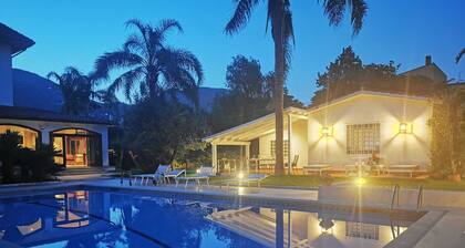 Villa Monica ylellinen kiinteistö Mondello rentouttava ja löytää Sisilia