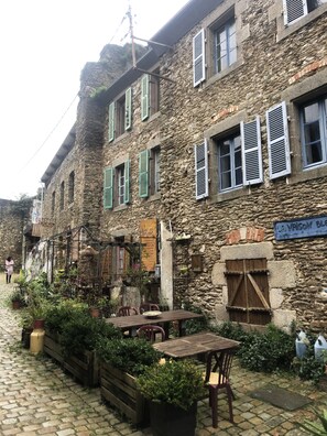 Restauration extérieure
