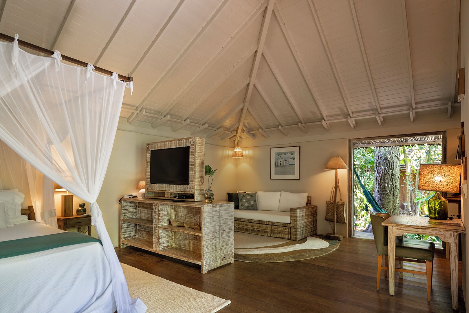 Bangalô | Frigobar, cofres nos quartos, Wi-Fi de cortesia, roupa de cama