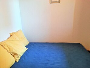 1 sovrum och strykjÀrn/strykbrÀda