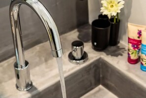 Bathroom - Solar Apartments, Standard South Cozy Apartment (Nea Kydonias)