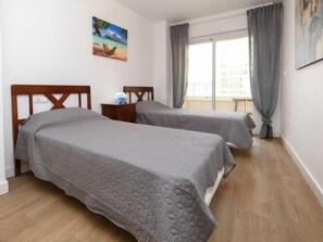 2 bedrooms, Internet