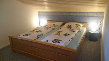 1 bedroom, WiFi, bed sheets