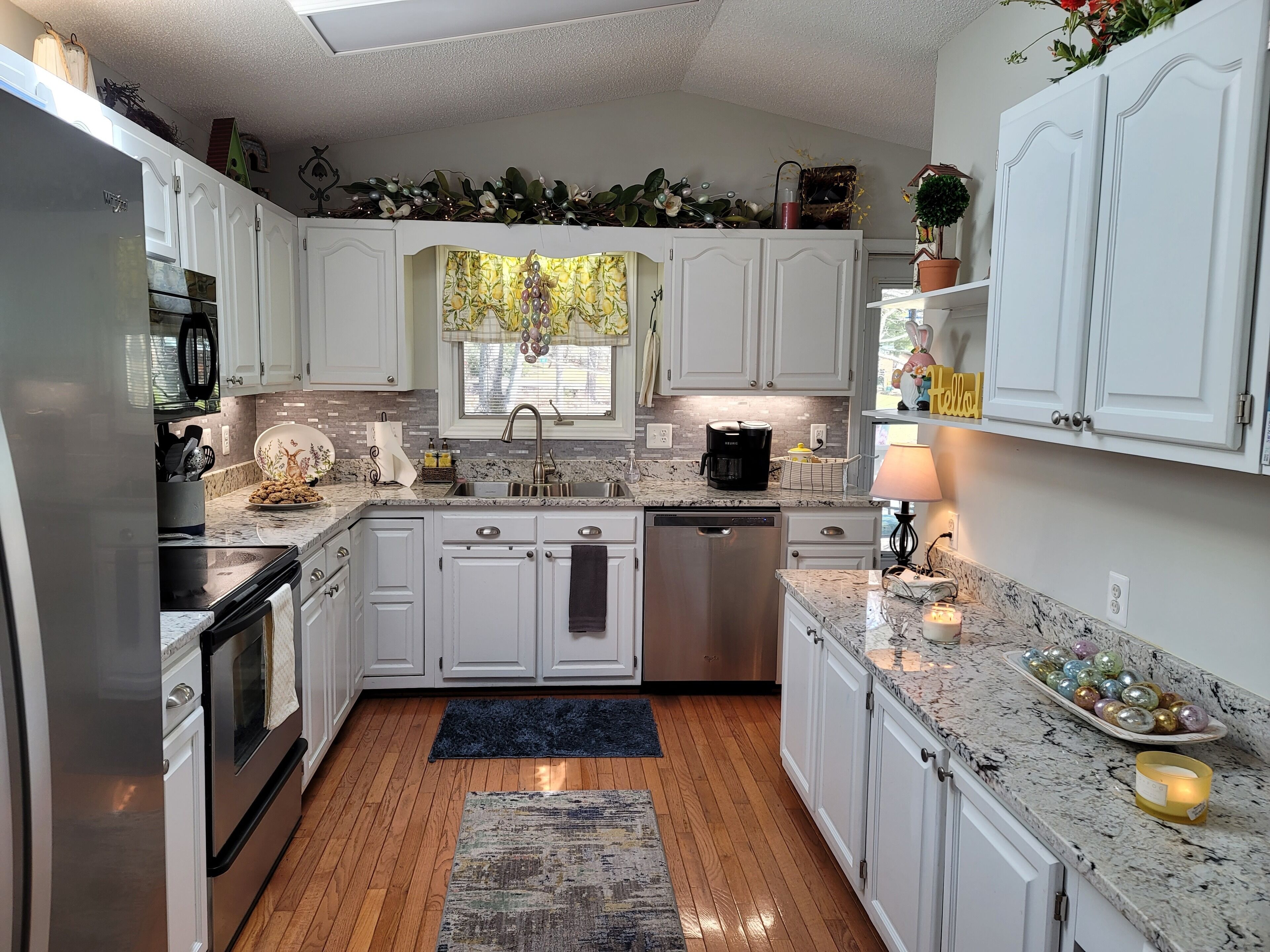 Spring Into Linville Land Harbor's PARfect View Overlooking the 18th Hole!