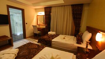 1 bedroom, premium bedding, down comforters, free minibar items