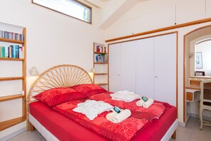 2 chambres, bureau, fer et planche à repasser, Wi-Fi