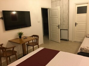 Family Double Room, Sea View | Minibar, desk, iron/ironing board, bed sheets - Narcissus Butik Otel Cafe Restaurant (Karaburun)