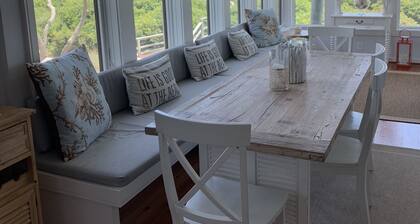 Kuvankaunis OCEANFRONT Villa Mariners Watchissa