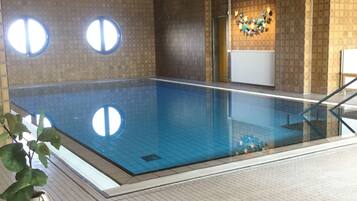 Piscine couverte