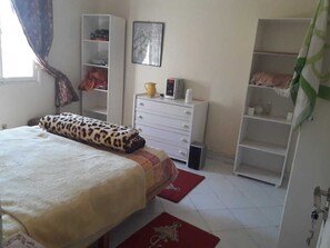 2 chambres, coffres-forts dans les chambres, Wi-Fi