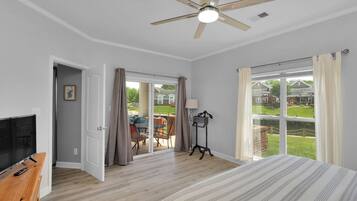 3 bedrooms, iron/ironing board, travel crib, free WiFi