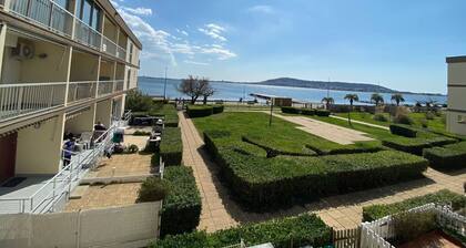 Cozy apartment near Thermes with balcony, pets allowed