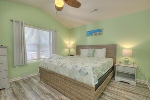 3 habitaciones, escritorio, wifi y ropa de cama