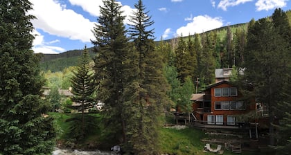 Gemütliche, Creekside 3BR Vail Condo Ski / Sommer Retreat Perfekt für Familien