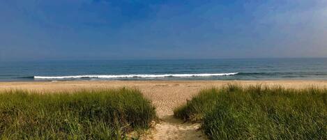 Liegestühle, Strandtücher