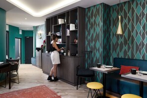 Nicht klassifiziertes Bild, 2 von 23, Schaltfläche