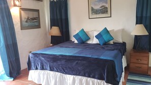 3 bedrooms, iron/ironing board, WiFi, bed sheets - Tobago Escape -Kias Villa (Bon Accord)