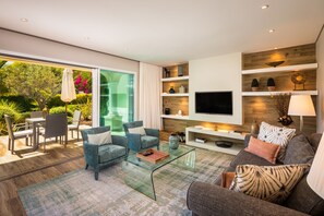 Villa Luxe, 1 chambre | Coin séjour | Télévision LED, Netflix, station d'accueil iPod