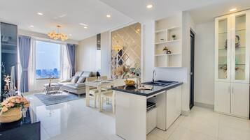 Apartment, 2 Bedrooms | 1 bedroom, premium bedding, minibar, individually decorated