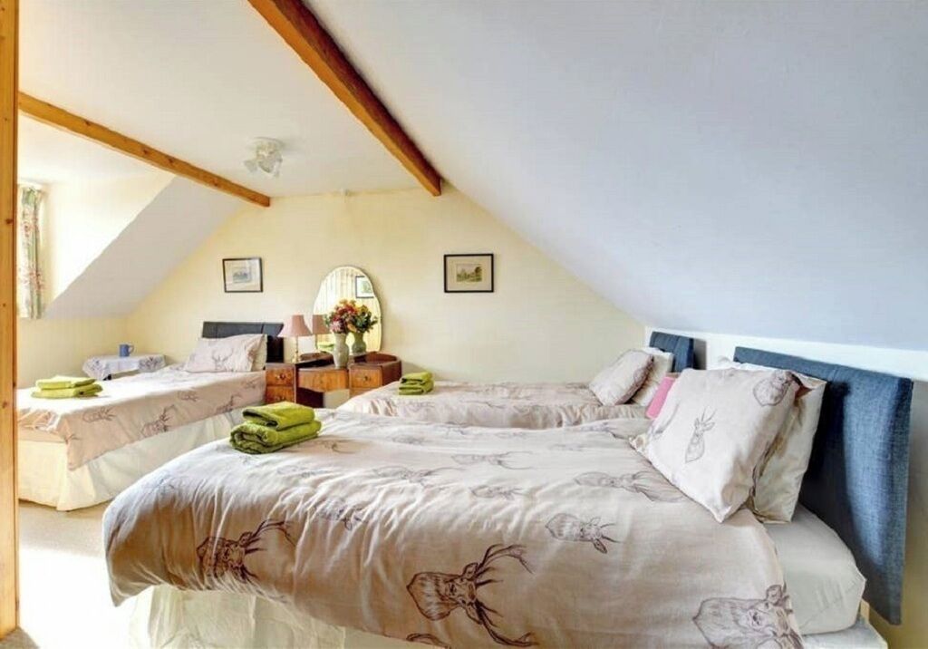 3 chambres, fer et planche à repasser, lit parapluie, Wi-Fi gratuit